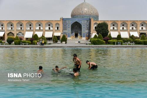 گرمای چشم گیر اصفهان از نیمه ی تابستان